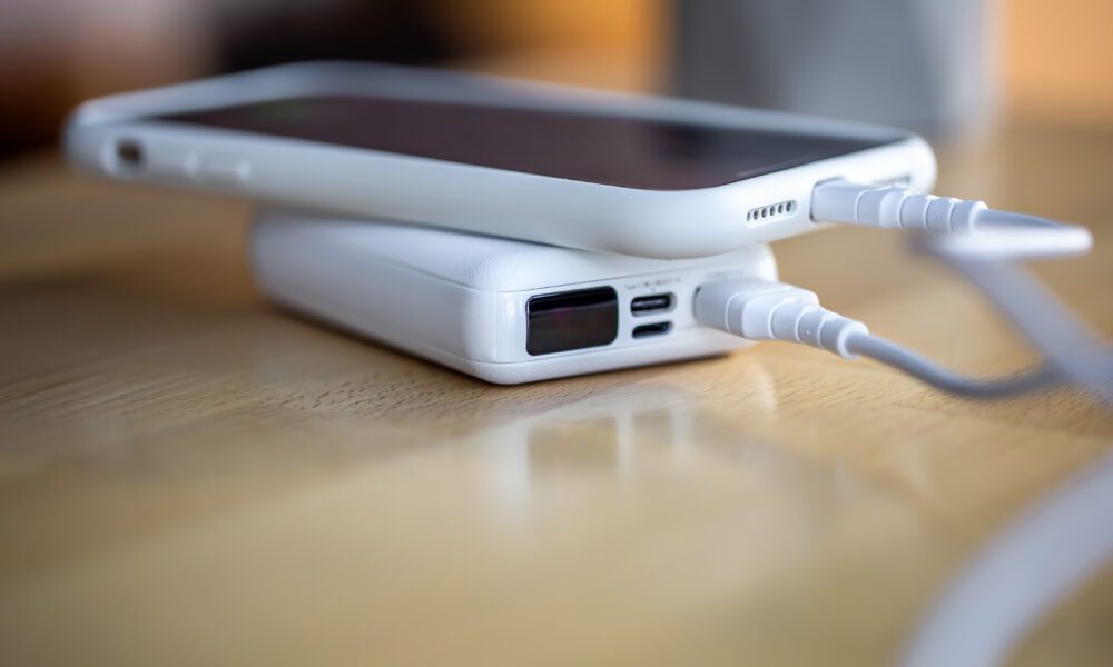 fast-charging-power-banks:-the-future-of-portable-energy